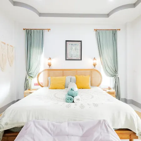 Sunset Beach Apartment 11 O3 Villas